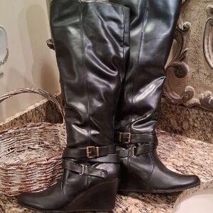Stylish Black Leather Knee-High Boots